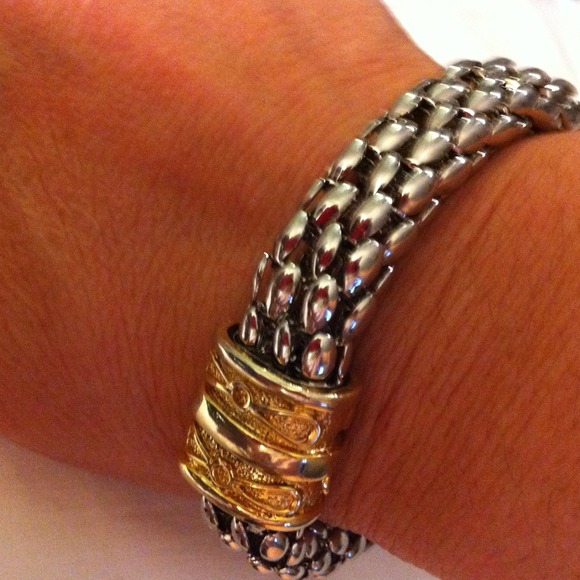 🚫🚫 bundled🚫🚫 Silver tone bracelet - Picture 4 of 4