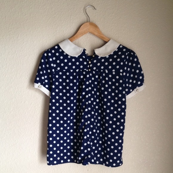 🍁🌾Peter Pan polka dot top - Picture 2 of 4