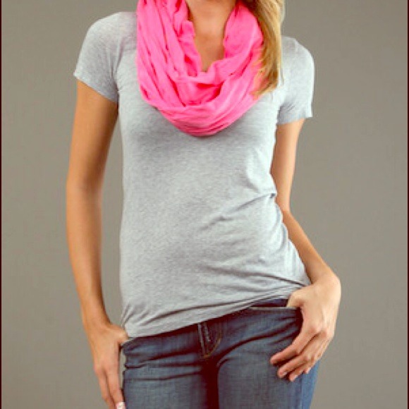 ⬇️REDUCED Splendid TEAL jersey circle scarf