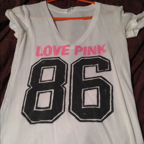Vs v neck