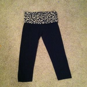 Lace cheetah print yoga crop pants