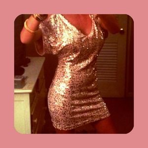 Fabulous sequin dress!!