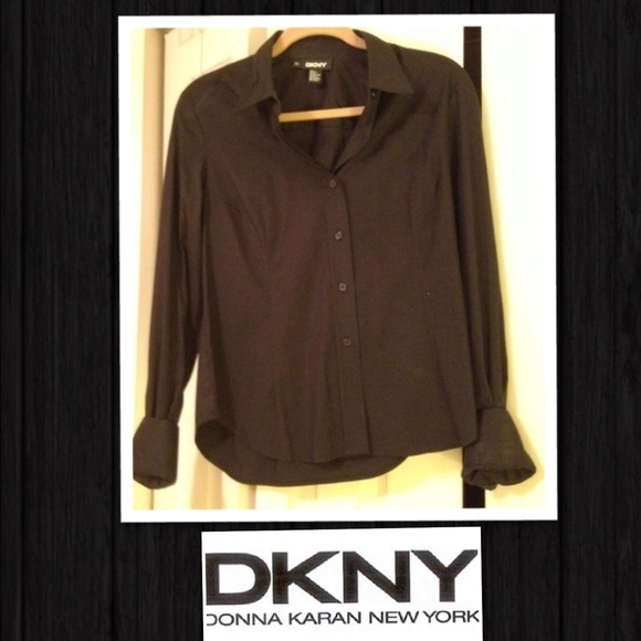 SOLD in bundle: DKNY button down collar shirt