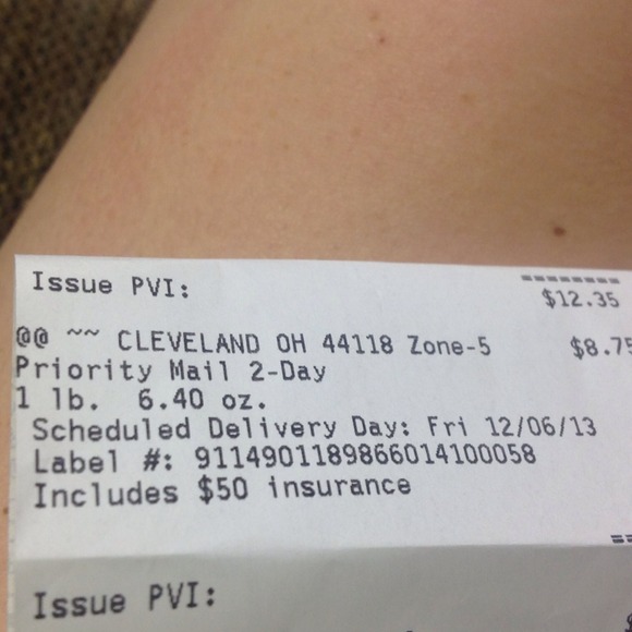 Vest - Picture 2 of 2