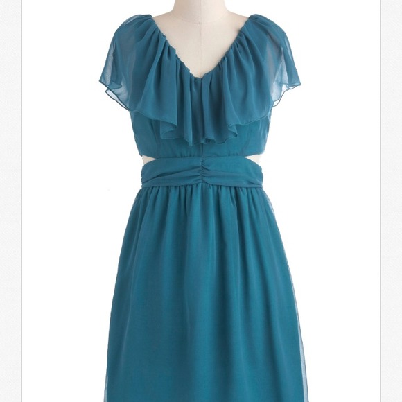 NWOT ModCloth Dress!! - Picture 2 of 4