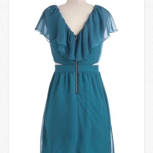 NWOT ModCloth Dress!! - Picture 3 of 4