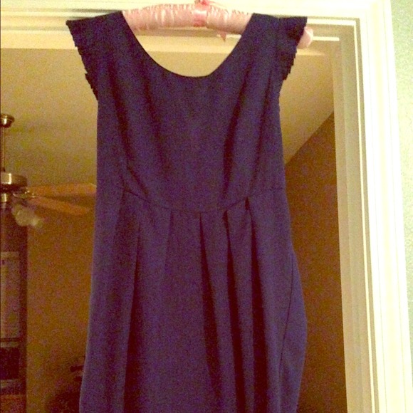Forever 21 navy blue dress.
