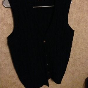 Black sleeveless sweater