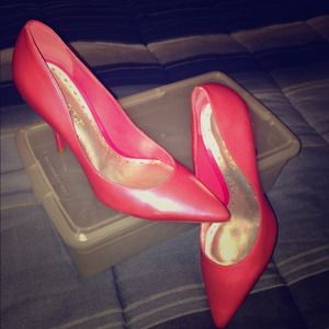 Authentic BCBGirls Pink Patent Leather Pumps