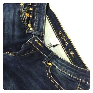 Arden B. Ava (dark wash) Jeans. Sz 2. Skinny fit.