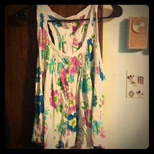 Floral flowy tank top
