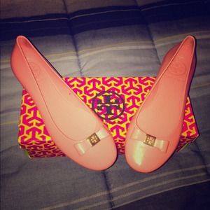 Authentic Tory Burch Jelly Ballet Flat w/ Bow