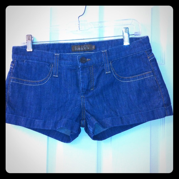 Denim cuffed shorts!!