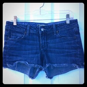 Denim cutoff shorts!!