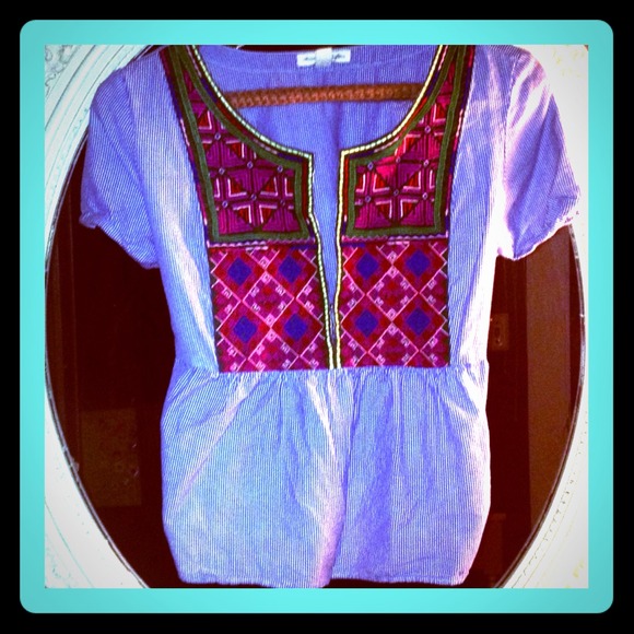 AE geometric top