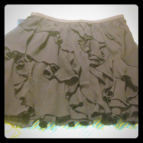 🚫sold in a bundle🚫Black Layered Skirt size Large