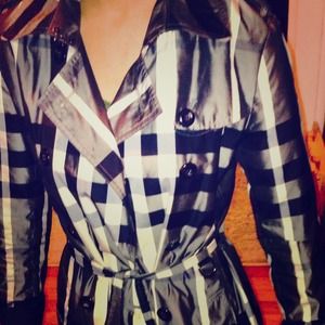 Burberry trench
