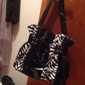 Black and white zebra purse