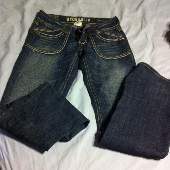 Hydraulic jeans.