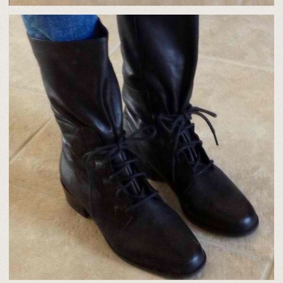 Combat boots 👠👠SOLD👠👠