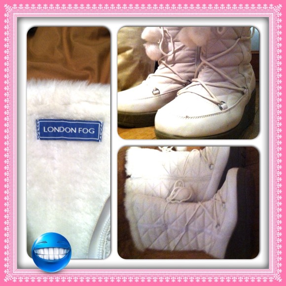 White wedge boots❄️❄️❄️