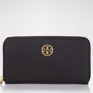 ❌SOLD ❌Authentic Robinson Tory Burch wallet
