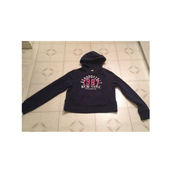 Aero pull-over sweater