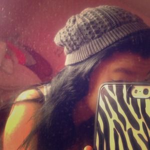 Cute grey beanie hat!