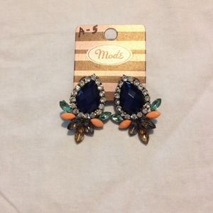 Statement earrings!
