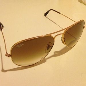LOWER PRICE! AUTHENTIC Ray Ban Aviator Large Metal