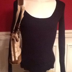 Navy long sleeve shirt
