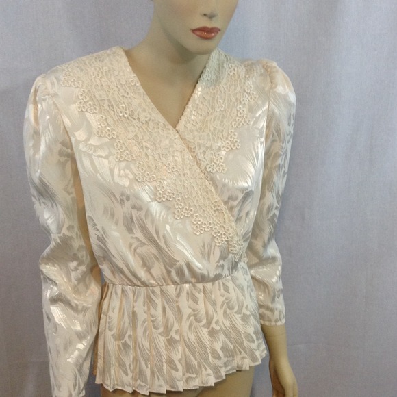 Vintage 2 piece elegant women's business outfit - Picture 3 of 4