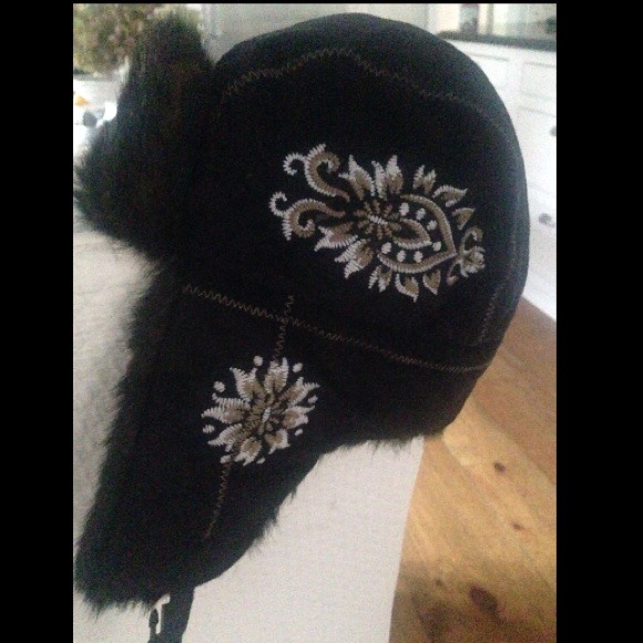 Orvis winter fur hat. On hold🚫🚫🚫