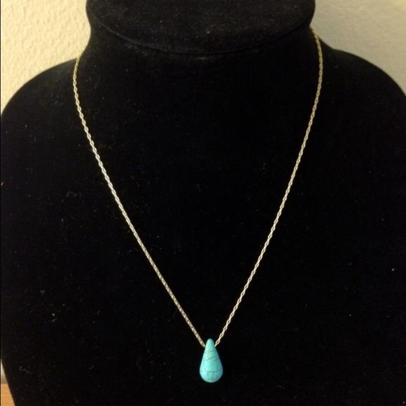 Turquoise teardrop necklace.