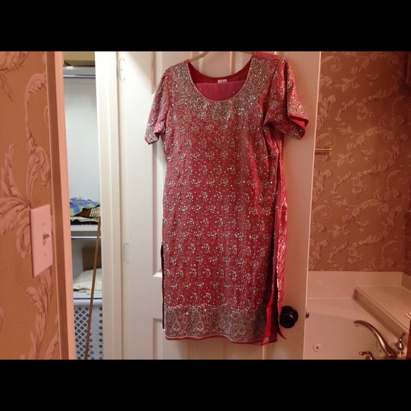 Desi/ pakistani/ Indian clothing