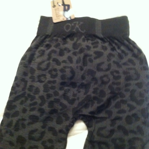 Gray Black Leopard Leggings SKU535