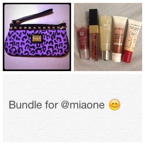 [BUNDLE] Betseyville Small Clutch + Makeup