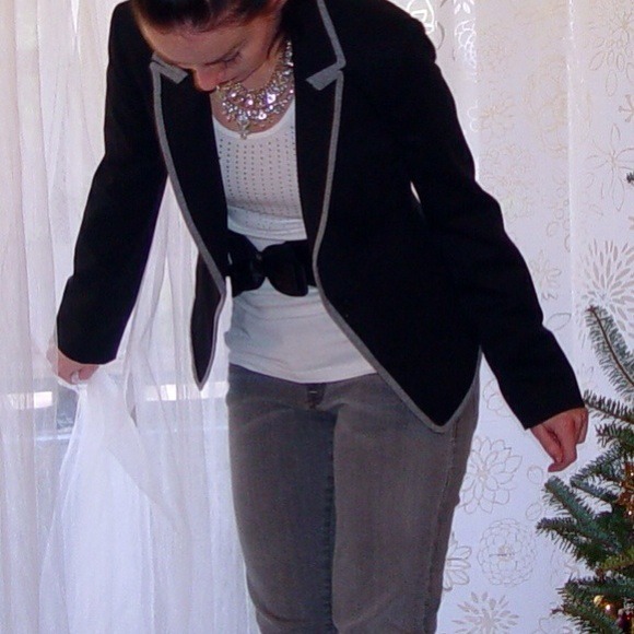 BUNDLED! 💙 gap • gray tipped black blazer - Picture 2 of 4