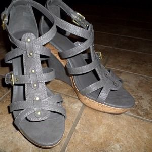 Sbicca Grey and Gold Sandal wedge