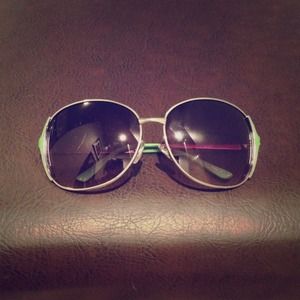 Bundled. 🚫SOLD🚫