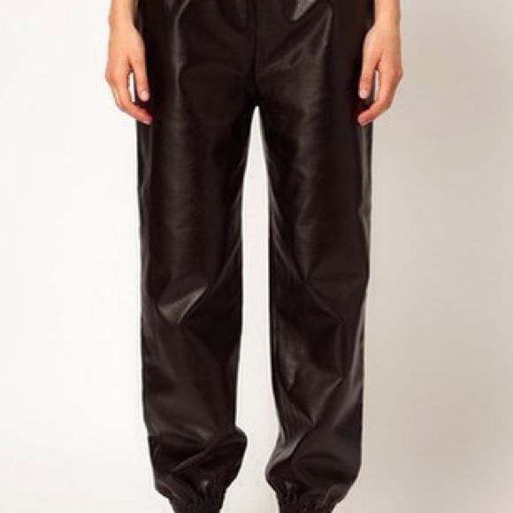 ✳️SALE✳️Leather Joggers