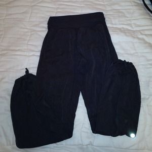LULULEMON workout pants