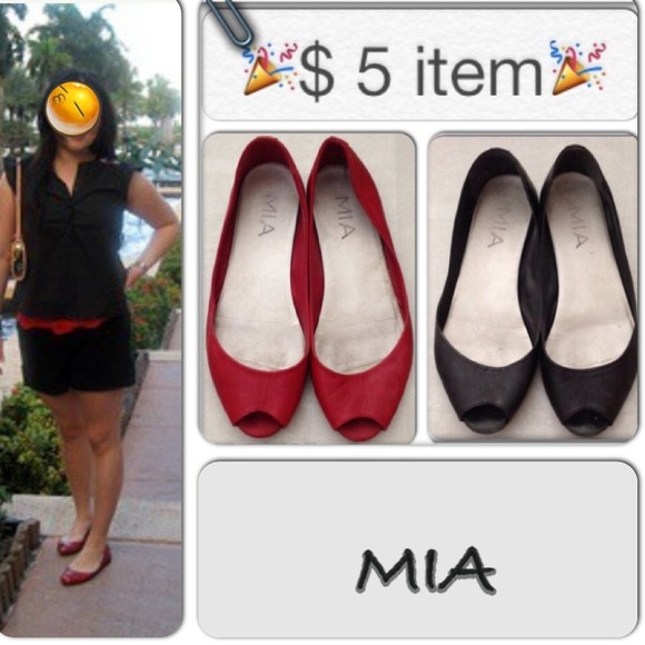 MIA Shoes - ❤️reserved❤️2 Mia flat  and 1 black clover earring