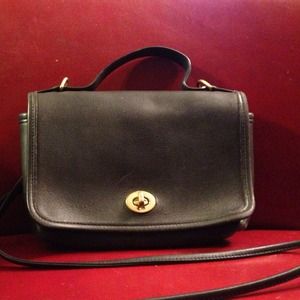 Navy Coach leather purse