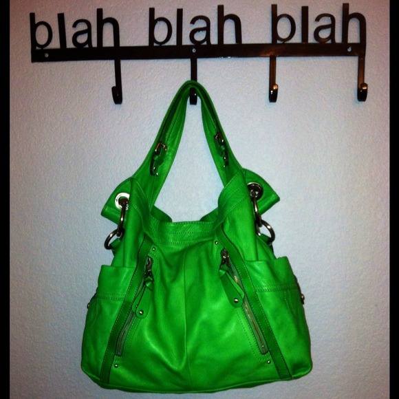 B Makowsky 100% Genuine Leather Green Handbag