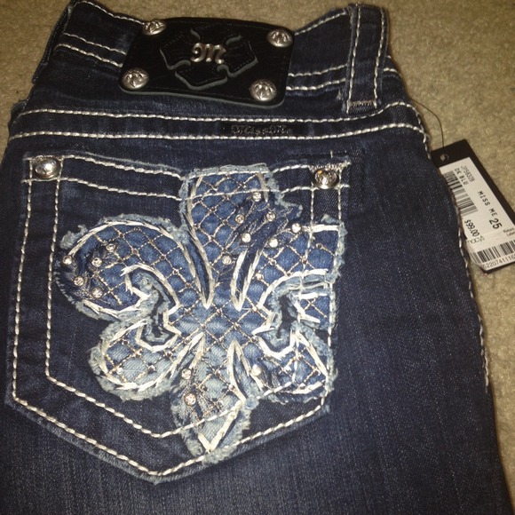 🎉lowered🎉Miss Me Boot Cut Jeans!