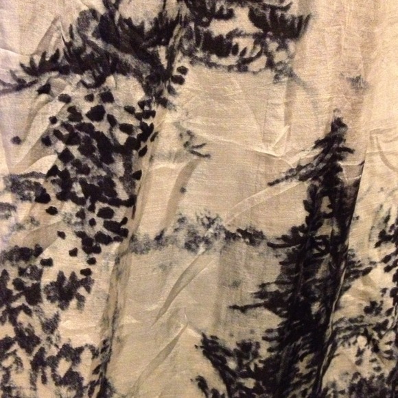 🎉Host Pick🎉 Zara Silk Organza Gown - Picture 2 of 3