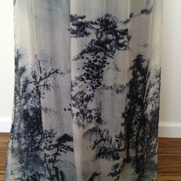🎉Host Pick🎉 Zara Silk Organza Gown - Picture 3 of 3