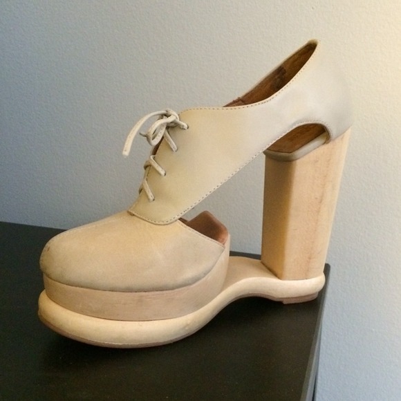 Jeffrey Campbell cut out platform oxfords