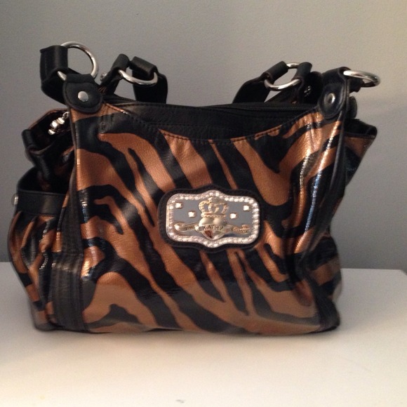 🎉🎉reduced!Black and gold zebra patterned Purse